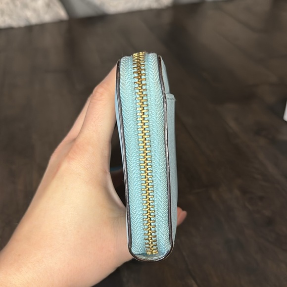 Kate Spade Large Continental Zippered Wallet - Picture 5 of 9